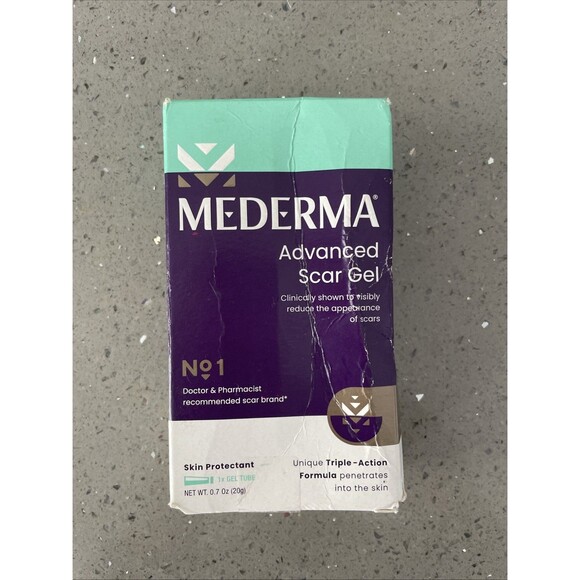 Mederma Advanced Scar Gel 0.7 oz Skin Protectant Reduces Scars 05/25 - Picture 1 of 4
